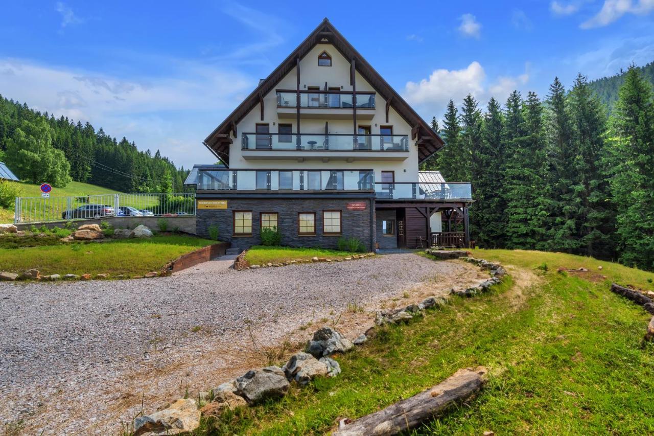 Rezidence Rokytnice Рокицани Экстерьер фото